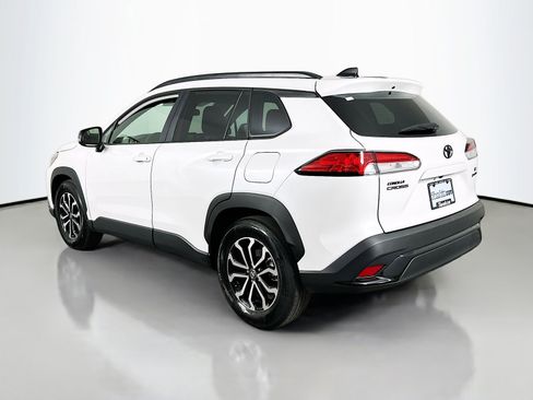 Used 2025 Toyota Corolla Cross AWD Hybrid image 5