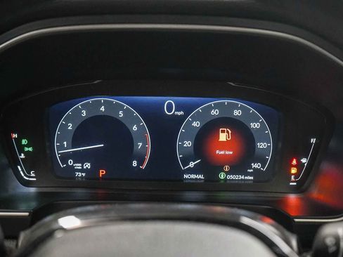 Used 2023 Honda Pilot Elite image 25