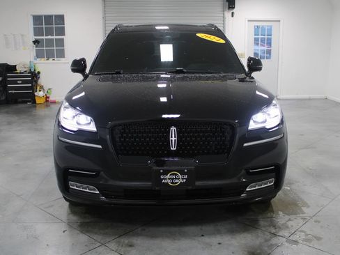 Used 2024 Lincoln Aviator Reserve w/ Equipment Group 201A image 3