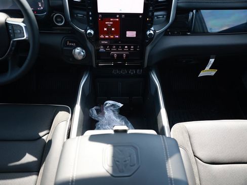 New 2026 RAM 1500 Laramie image 30