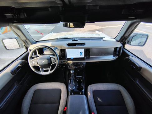 Certified 2025 Ford Bronco Big Bend AWD/4WD image 2