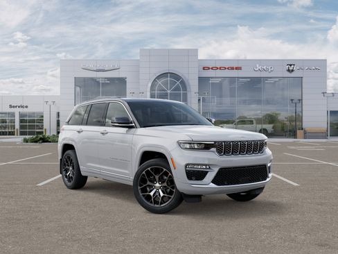 New 2025 Jeep Grand Cherokee Summit image 18