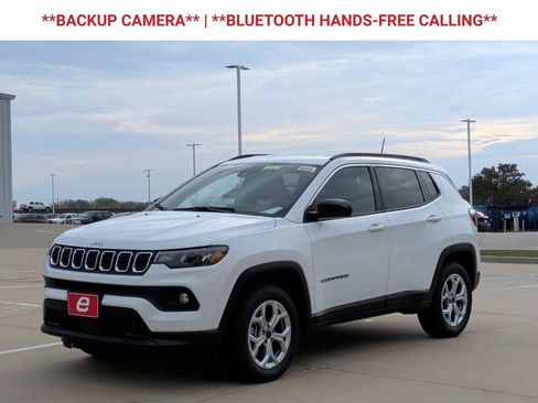 New 2026 Jeep Compass Latitude AWD/4WD image 3