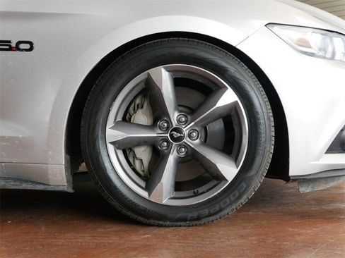 Used 2016 Ford Mustang GT Premium w/ Equipment Group 401A image 7