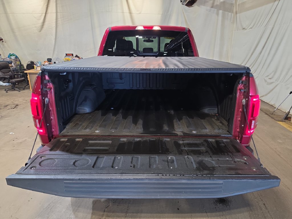 Used 2015 Ford F150 Lariat w/ Equipment Group 501A Mid RWD image 21