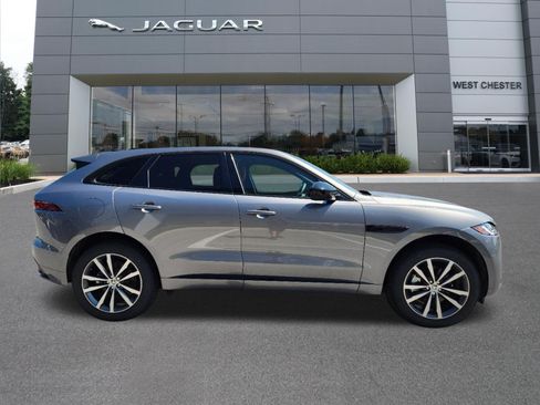 Used 2025 Jaguar F-PACE R-Dynamic S AWD/4WD image 6