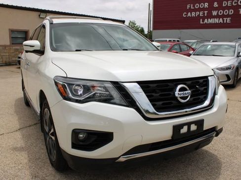 Used 2020 Nissan Pathfinder Platinum w/ Cargo Package FWD image 1