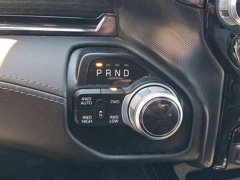 Used 2022 RAM 1500 Limited AWD/4WD image 14