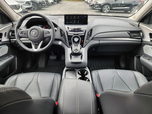 Certified 2025 Acura RDX SH-AWD w/ Technology Package image 8