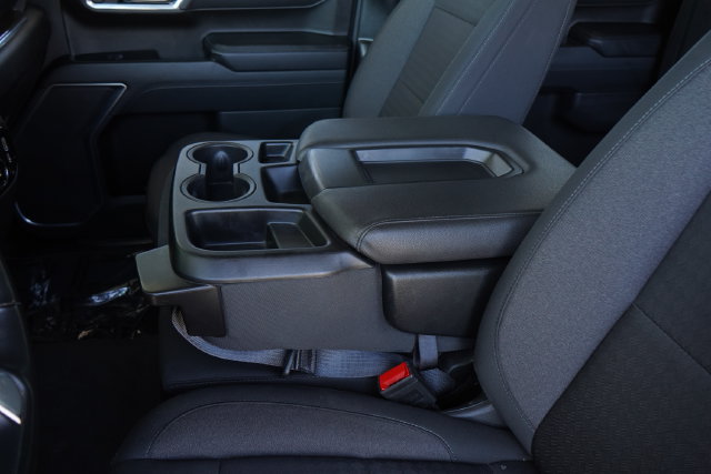 Used 2025 Chevrolet Silverado 1500 LT AWD/4WD image 43