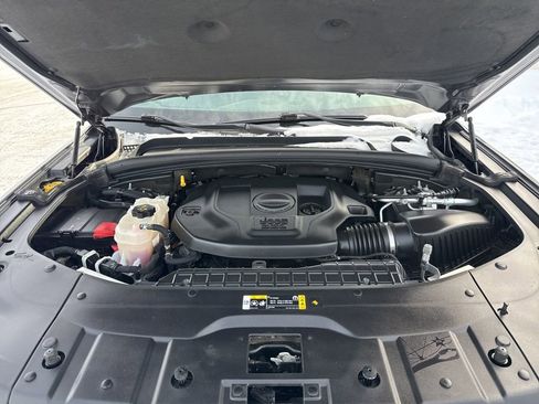 Used 2021 Jeep Grand Cherokee L Overland w/ Luxury Tech Group IV image 26