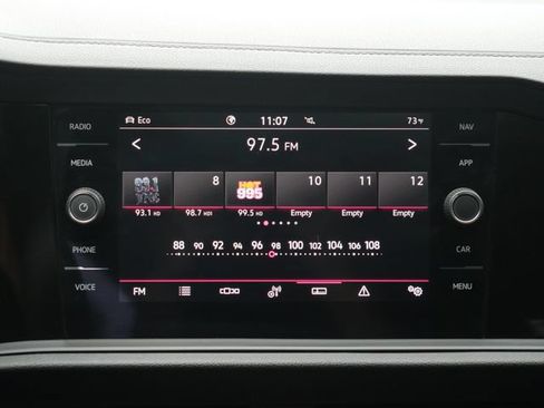 Used 2022 Volkswagen Jetta SEL FWD image 19