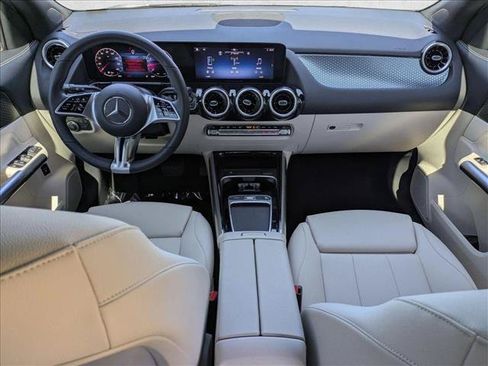Certified 2026 Mercedes-Benz GLA 250 4MATIC image 17