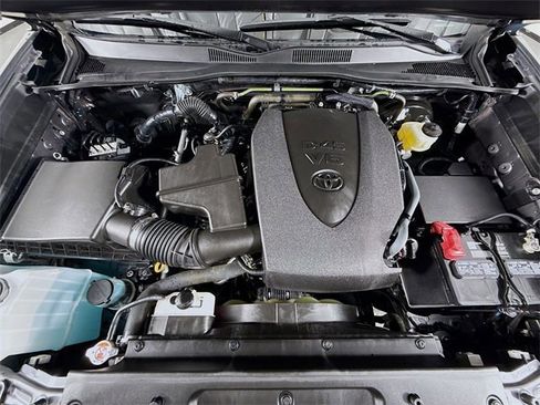 Certified 2023 Toyota Tacoma TRD Sport image 28