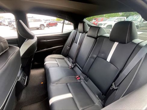 Used 2026 Toyota Camry SE FWD image 20