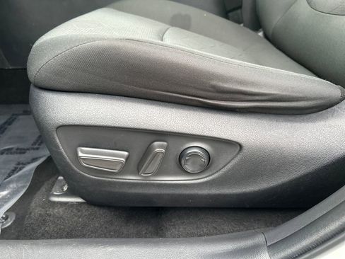 Used 2024 Toyota RAV4 XLE image 15