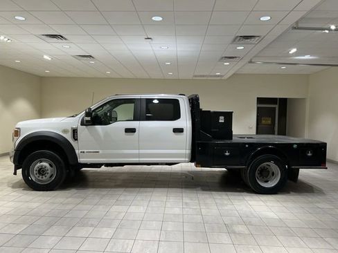 Used 2022 Ford F450 XL w/ Power Equipment Group AWD/4WD image 2