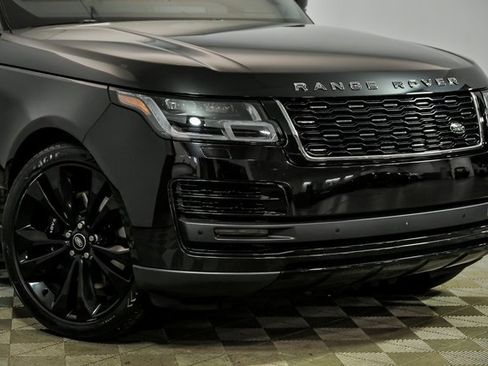 Used 2021 Land Rover Range Rover SV Autobiography Dynamic image 2