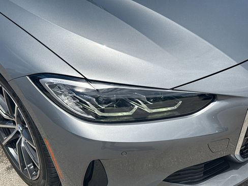 Used 2023 BMW 430i xDrive Convertible w/ Premium Package AWD/4WD image 33