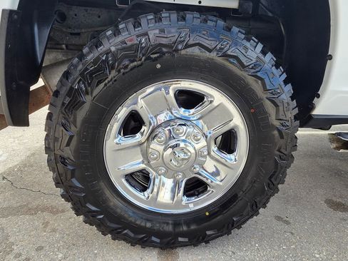 Used 2019 RAM 2500 Big Horn image 22