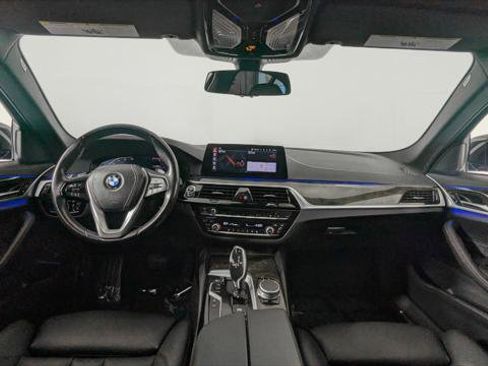 Used 2020 BMW 530i w/ Convenience Package image 27