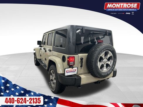 Used 2017 Jeep Wrangler Unlimited Sahara image 4