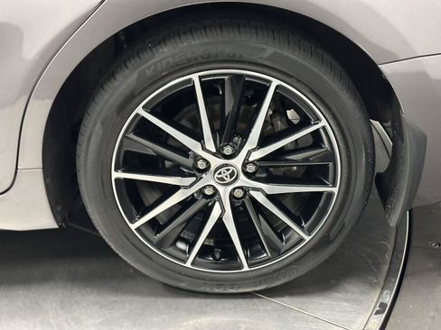 Used 2024 Toyota Camry SE w/ Cold Weather Package AWD/4WD image 19