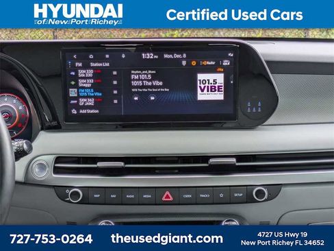 Used 2024 Hyundai Palisade SEL w/ Premium Package image 24
