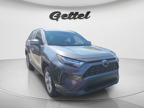 Used 2023 Toyota RAV4 XLE w/ Convenience Package FWD image 5