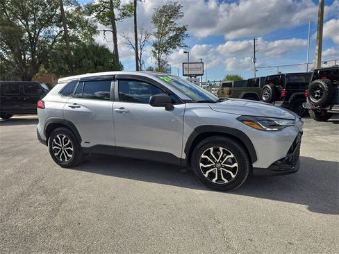 Used 2024 Toyota Corolla Cross S image 2