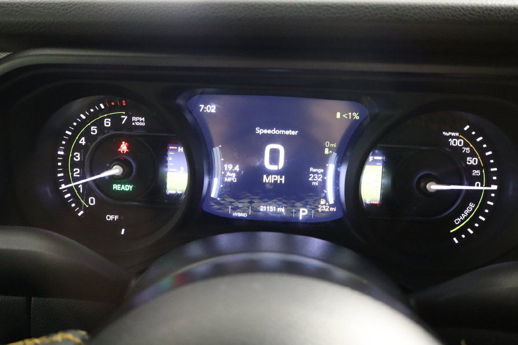 Used 2024 Jeep Wrangler Unlimited w/ Convenience Group AWD/4WD image 11