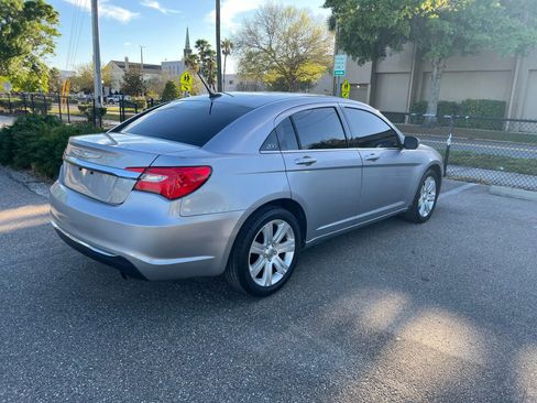 Used 2013 Chrysler 200 Touring image 6