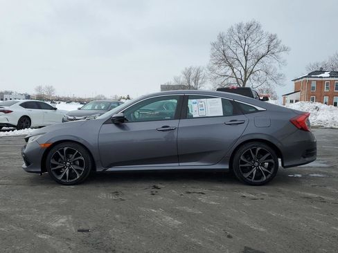 Used 2019 Honda Civic Sport image 4