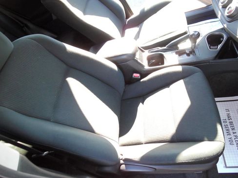 Used 2017 Toyota RAV4 LE image 20