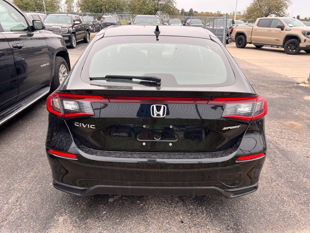 Used 2025 Honda Civic Sport image 4