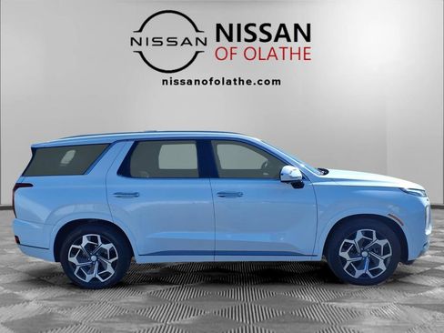 Used 2022 Hyundai Palisade Calligraphy image 31