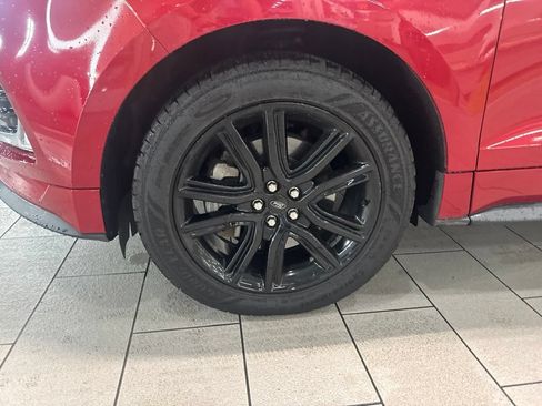 Used 2021 Ford Edge ST-Line FWD image 2