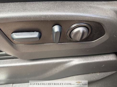 Used 2022 Chevrolet Silverado 1500 High Country w/ Z71 Off-Road Package image 18