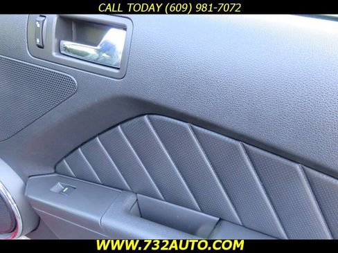 Used 2013 Ford Mustang Premium RWD image 23