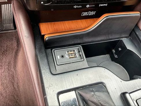 Used 2019 Lexus ES 350 Ultra Luxury w/ Accessory Package FWD image 24