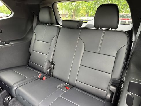 New 2026 GMC Acadia Elevation w/ Elevation Premium Package AWD/4WD image 42