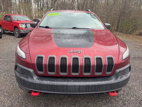 Used 2014 Jeep Cherokee Trailhawk w/ Leather Interior Group image 2