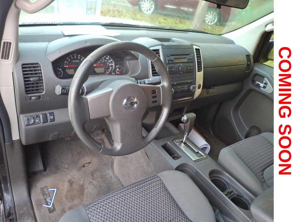 Used 2009 Nissan Frontier SE w/ SE Value Truck Pkg AWD/4WD image 11