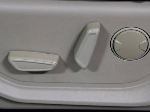 Used 2021 Ford F250 Lariat w/ Lariat Ultimate Package image 24