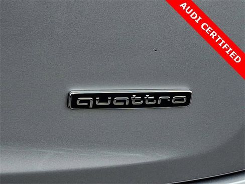 Certified 2025 Audi Q5 2.0T Premium w/ Convenience Plus Package image 30