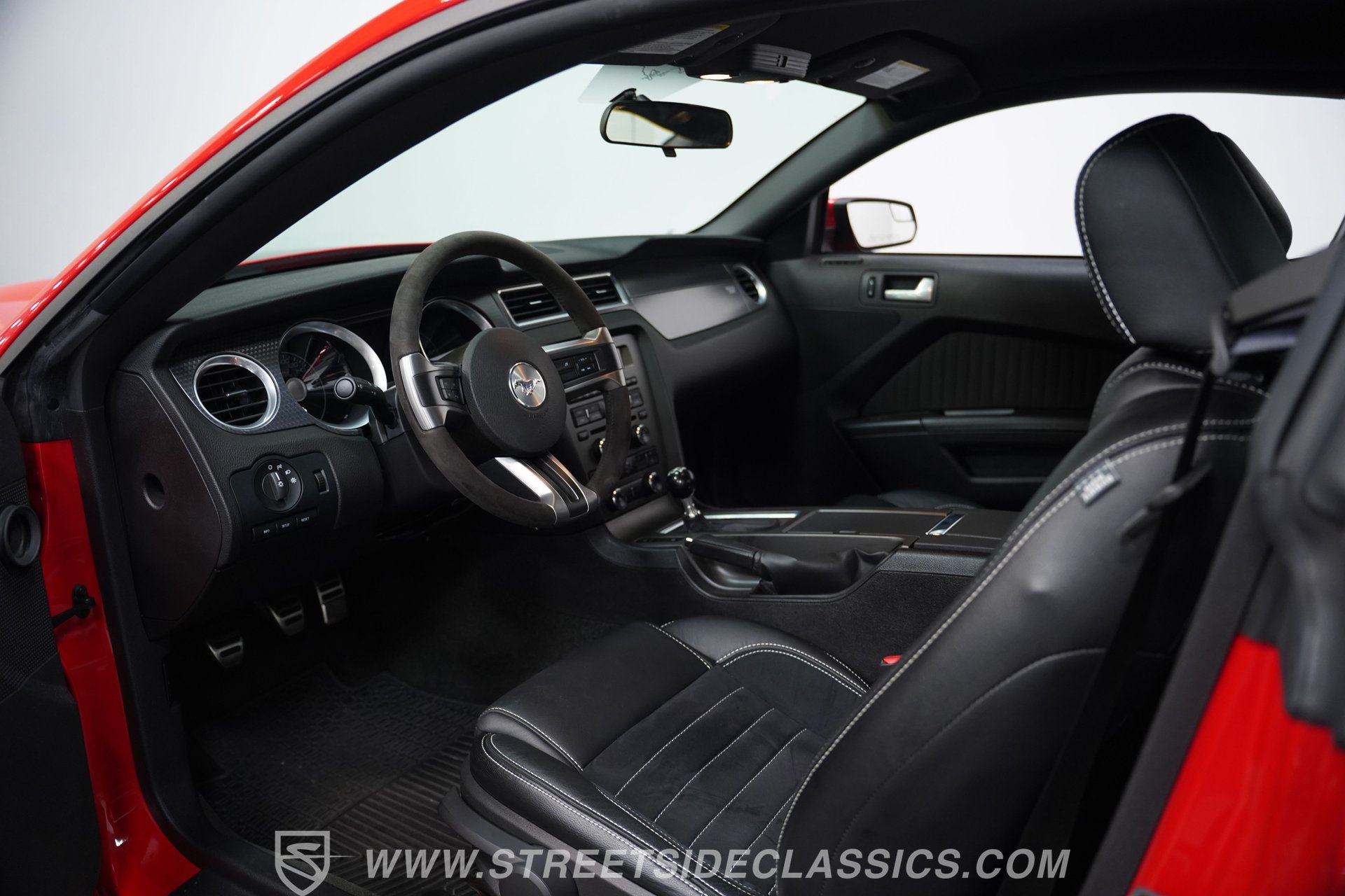 Used 2012 Ford Mustang Boss 302 w/ Boss 302 Accessory Pkg RWD image 4