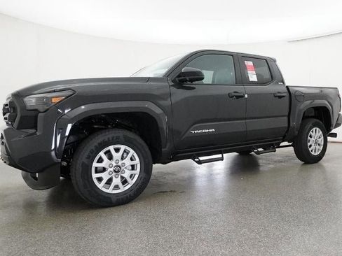 New 2026 Toyota Tacoma SR5 image 17