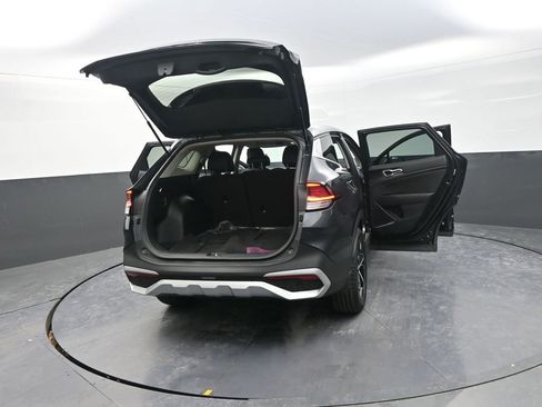 Used 2024 Kia Sportage EX image 36