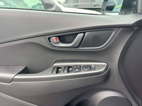 Certified 2023 Hyundai Kona SEL AWD/4WD image 14