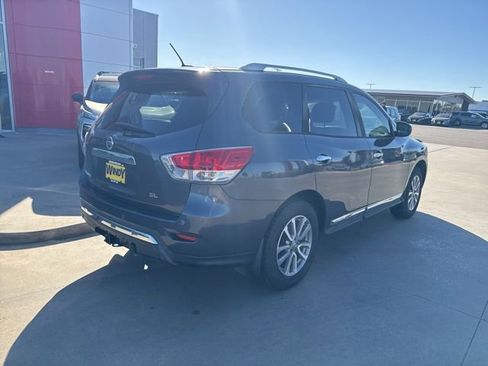 Used 2013 Nissan Pathfinder SL w/ Trailer Tow Pkg image 9
